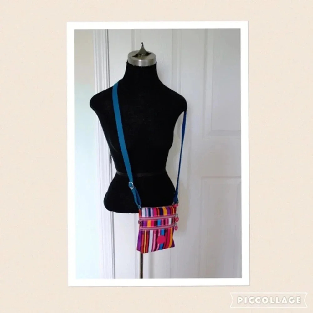 NWOT Kipling cross body bag